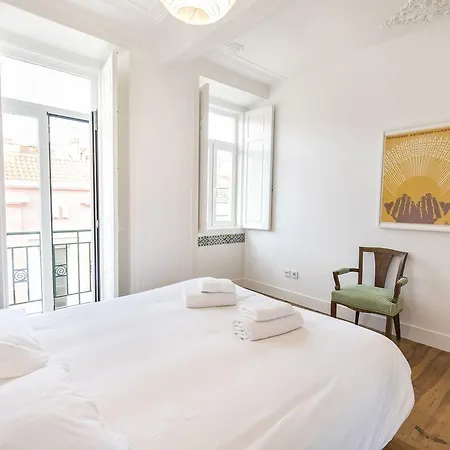 Lovelystay Luminous Flat W River View * Lisbona