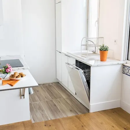 Lovelystay Luminous Flat W River View * Lissabon