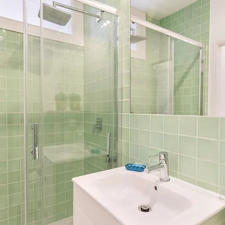 Apartamento Lovelystay Luminous Flat W River View Lisboa